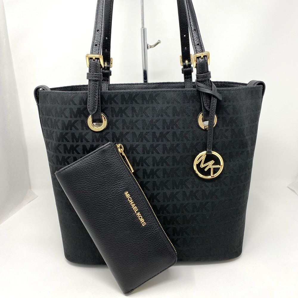 NWT Michael Kors Grab Bag & Wallet
